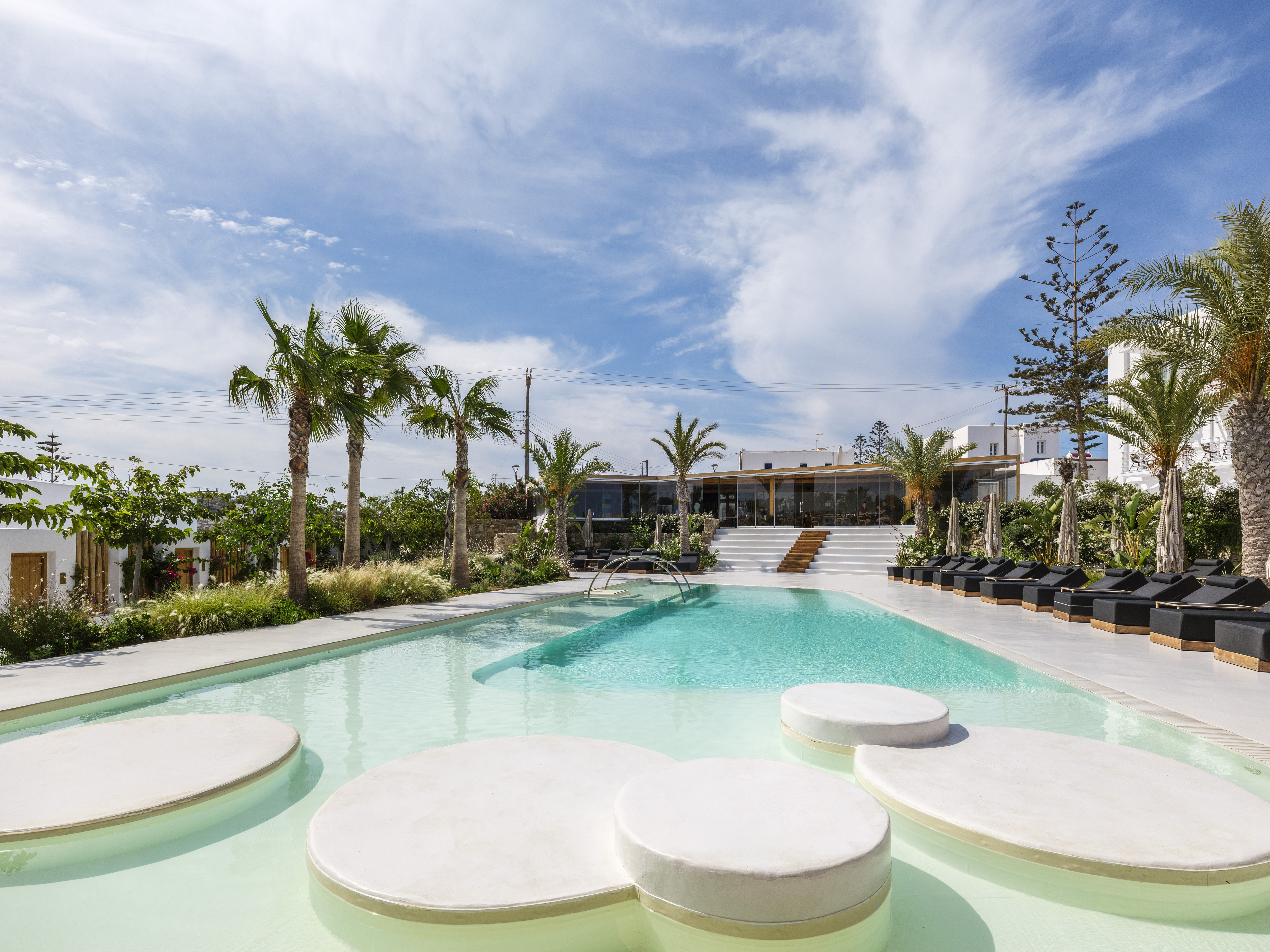 Akkadian Mykonos Resort 68/69