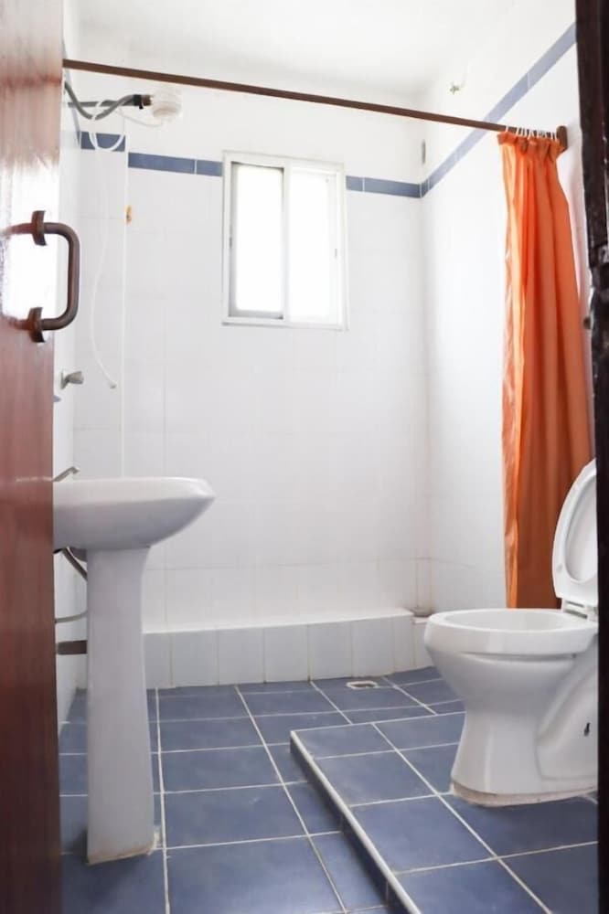 Bridge Hotel Mombasa 41/41