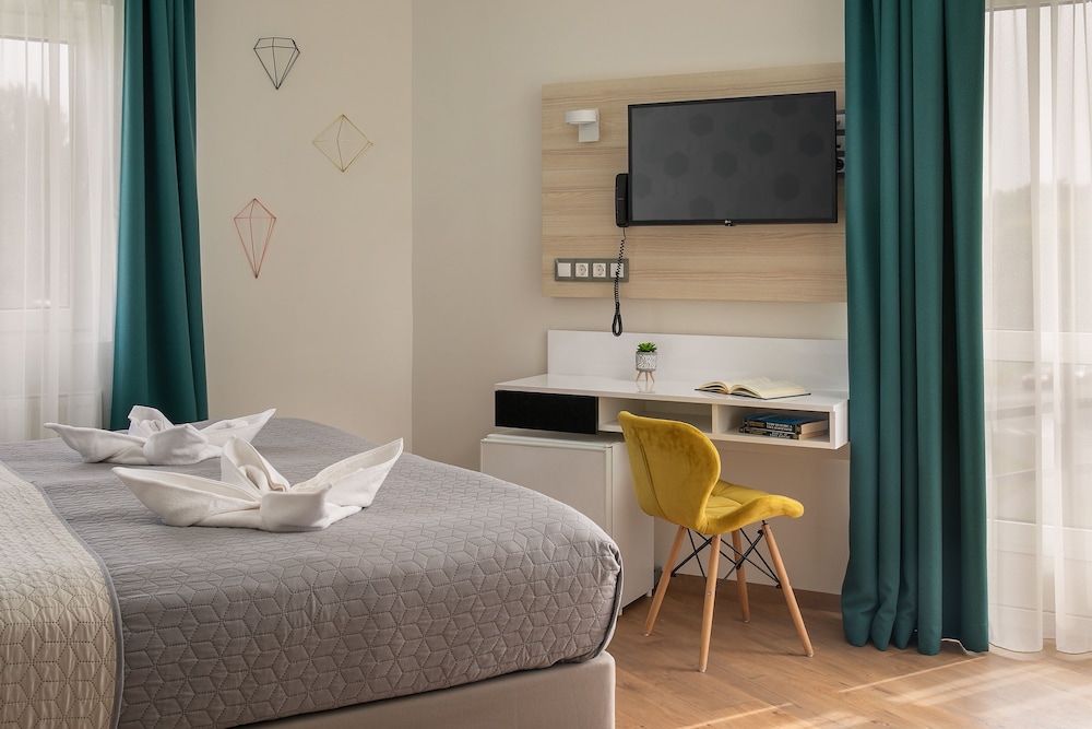 Minotel Kristaly 9/36