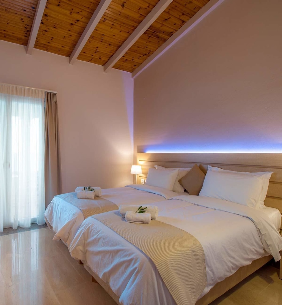 Krouzeri Beach Apartments 8/46