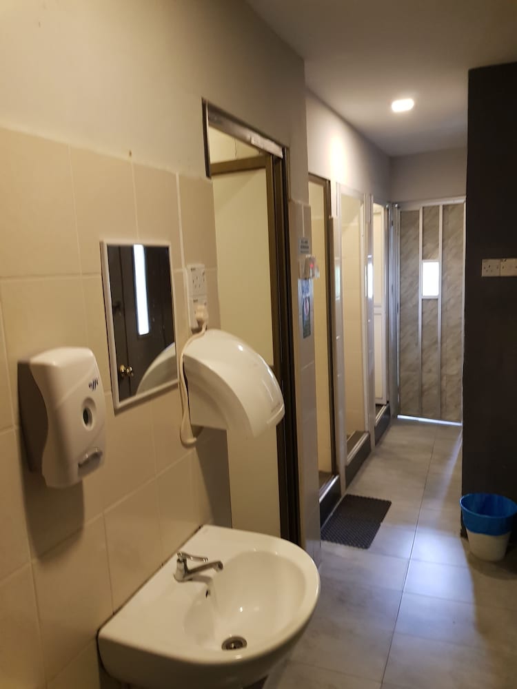 Travelogue Guest House 45/50
