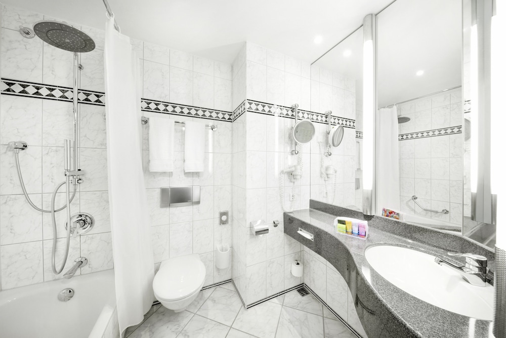 Mercure Hotel Gera City 48/50