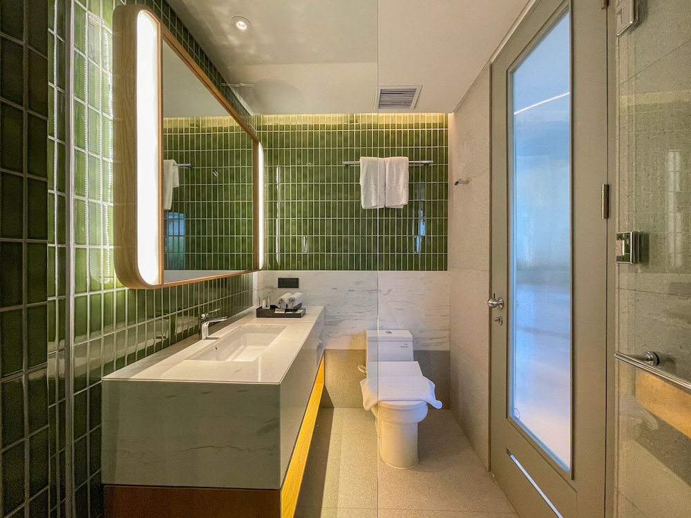 Artotel Casa Kuningan 17/18