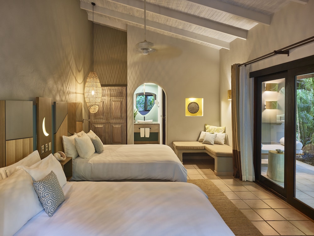 Cala Luna Boutique Hotel and Villas 22/86