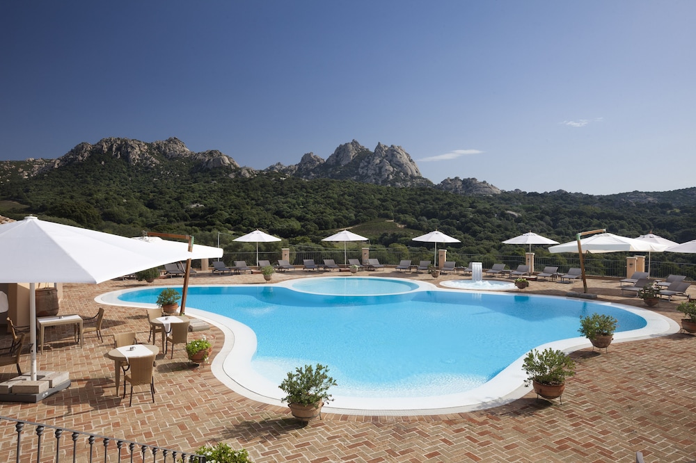 Felix Parco Degli Ulivi Hotel in ARZACHENA