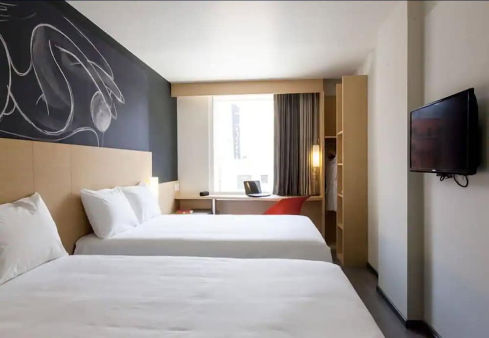 Ibis Mexico Alameda 15/48