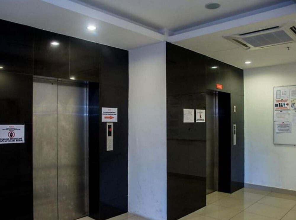 De Viana Hotel Apartment 9/20