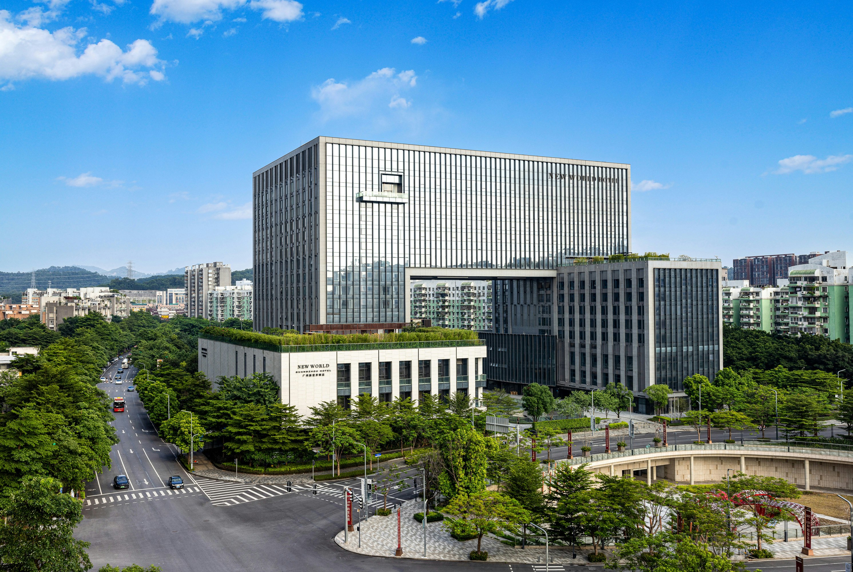 New World Guangzhou Hotel 52/58