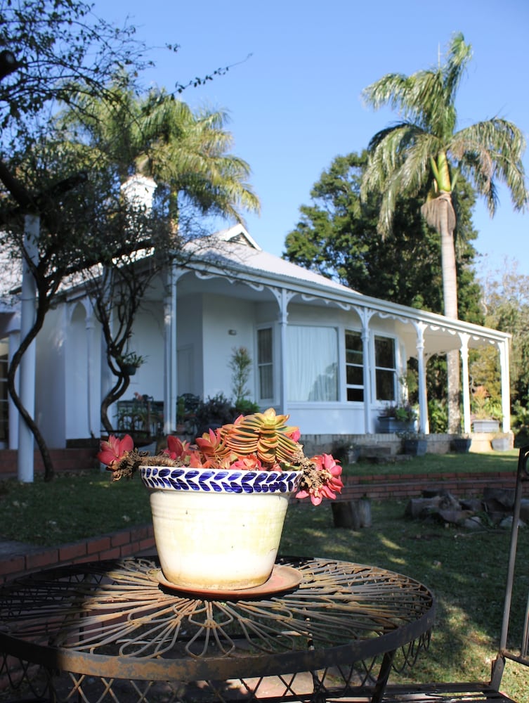 Sugar Hill Manor Guesthouse 45/50