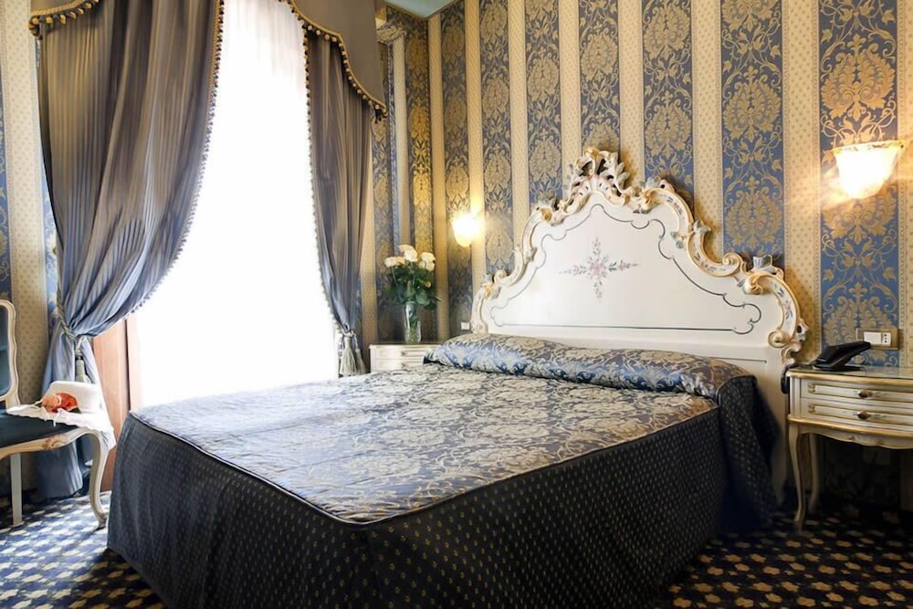 Belle Arti Hotel 35/37