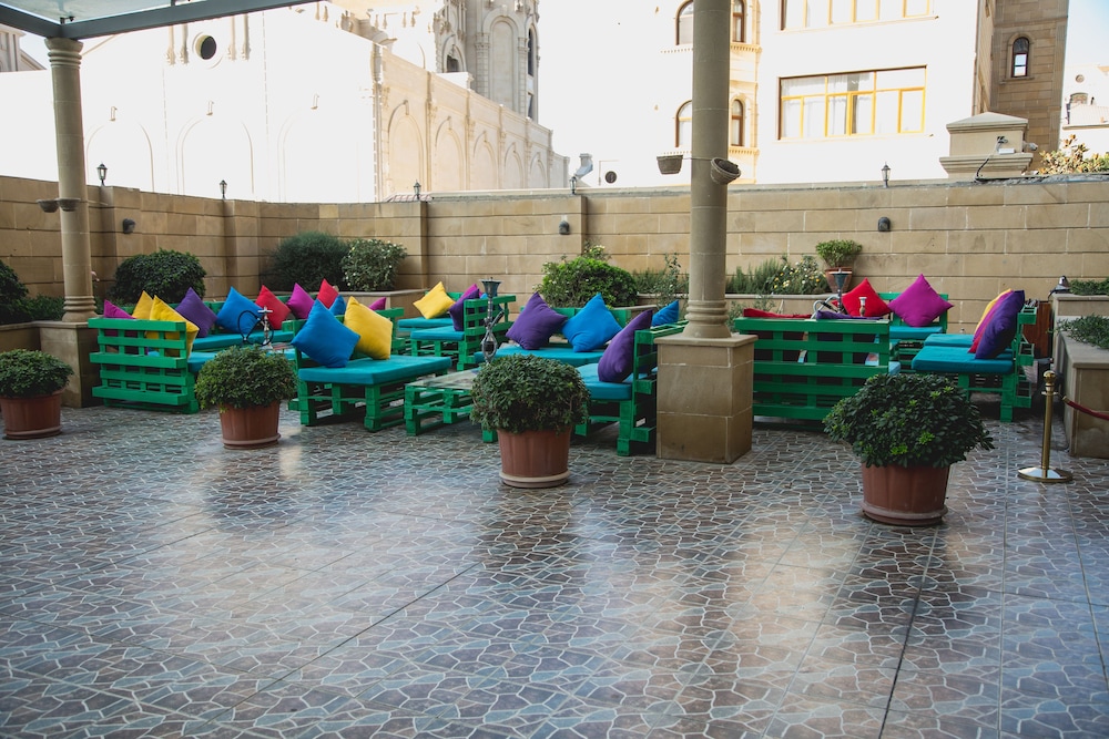 Baku Inn Hotel 47/50