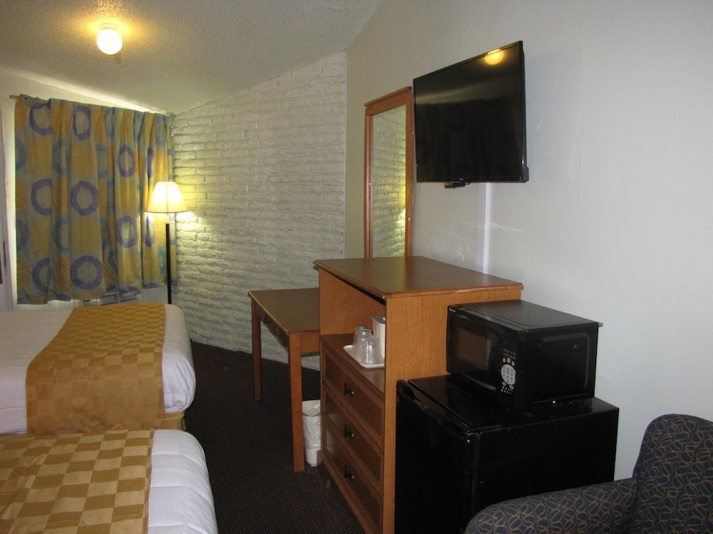 A-1 Budget Motel 30/38