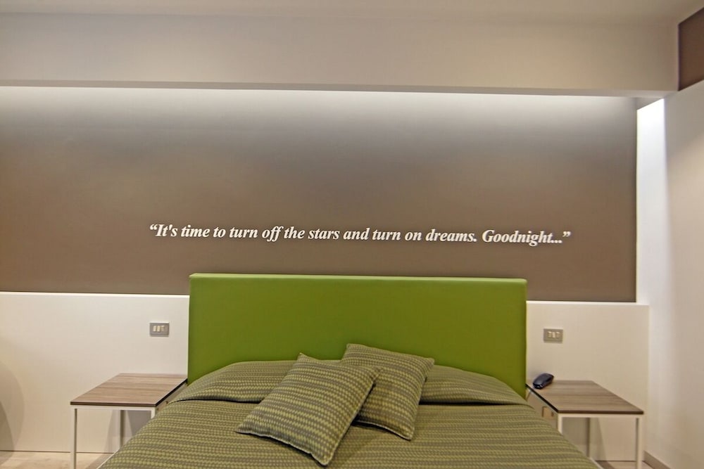 Hotel Ideal 30/49