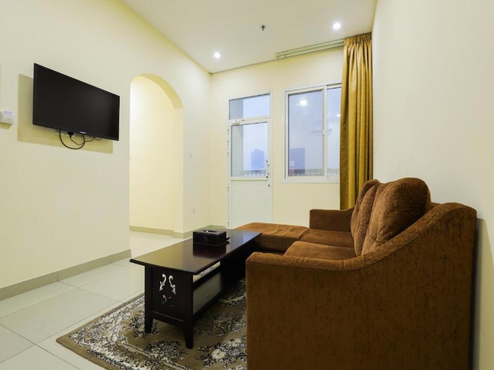 SH HOTEL 28/36