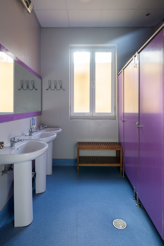 Purple Nest Hostel 43/60
