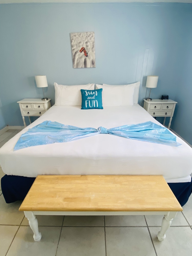 The St Maurice Beach Inn 44/66
