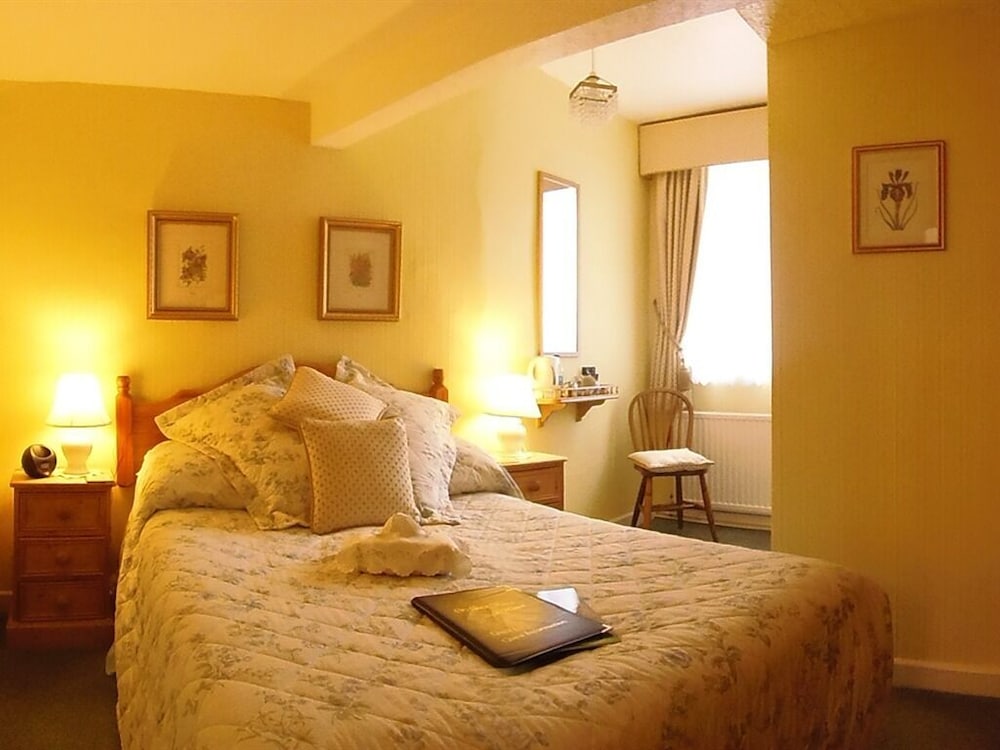 City Guest House 7/12