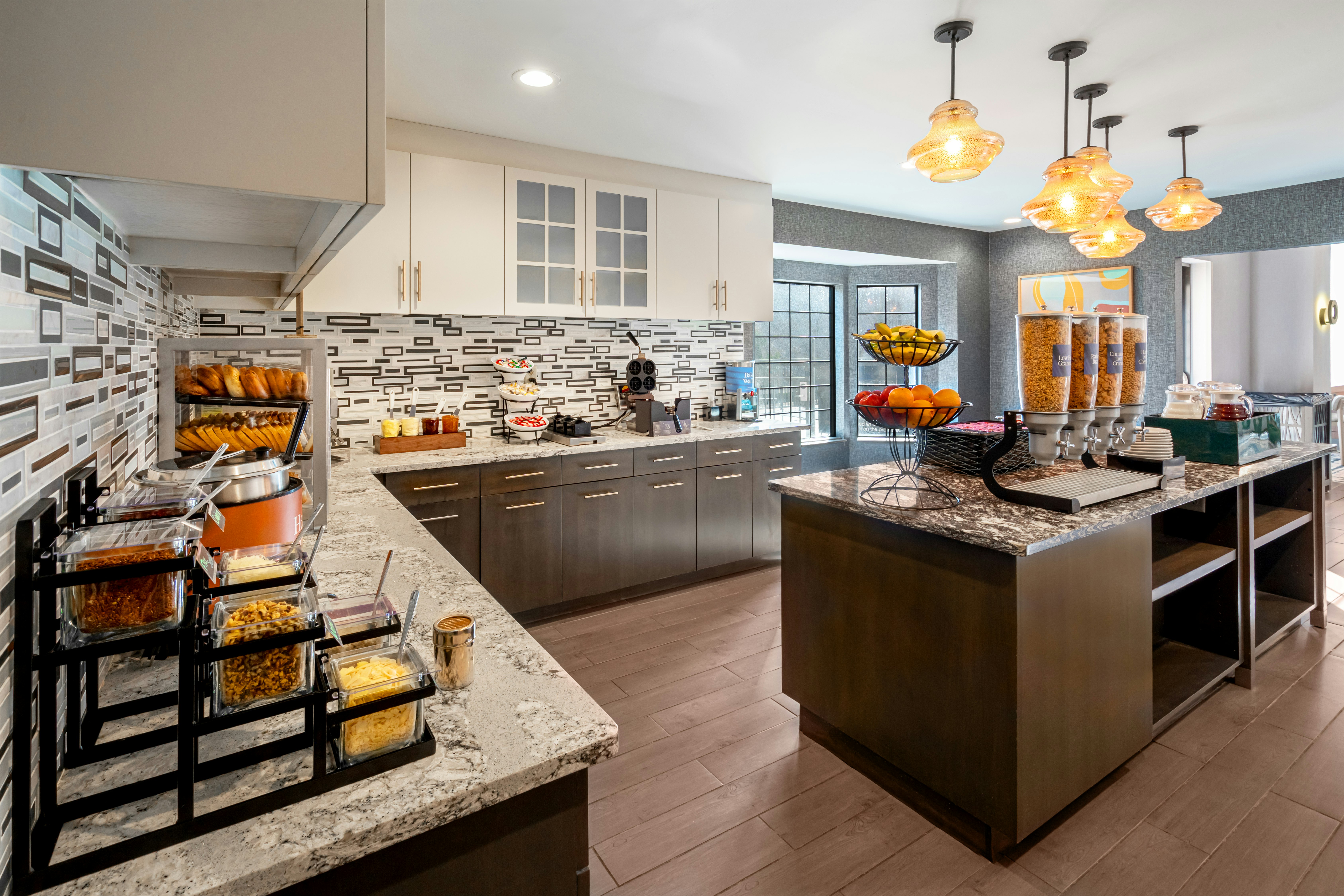 Homewood Suites by Hilton Eatontown 20/41