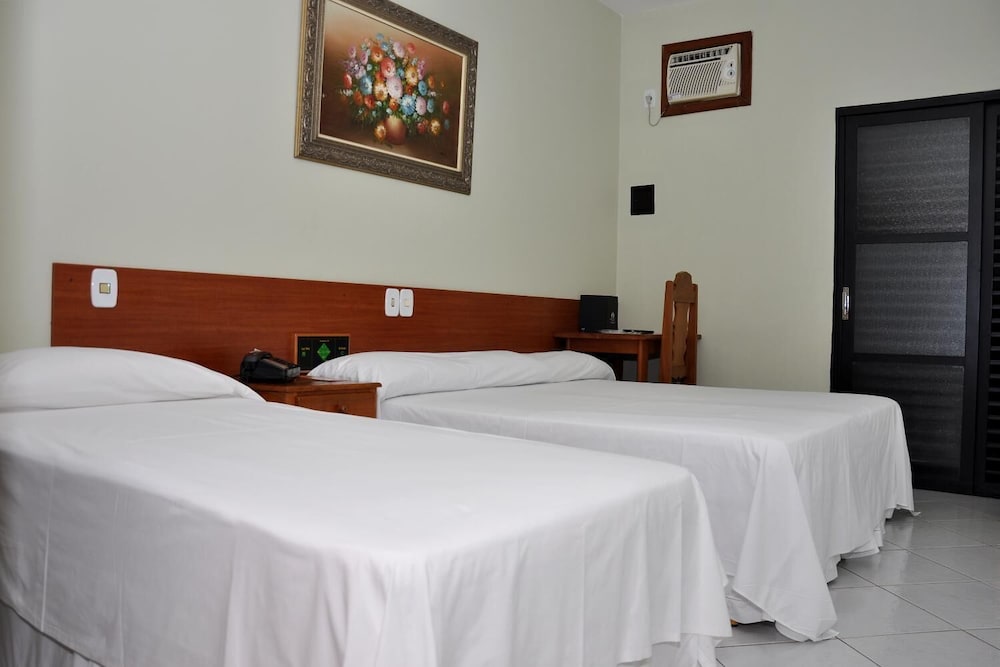 Carolina Plaza Hotel 17/44