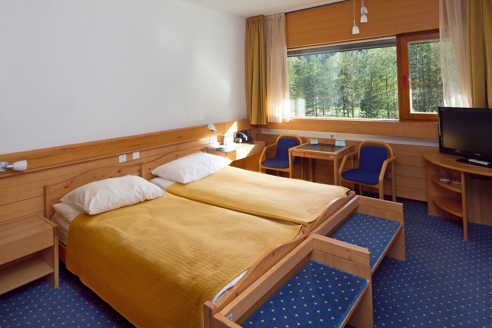 Hotel Spik 3 Star 11/74