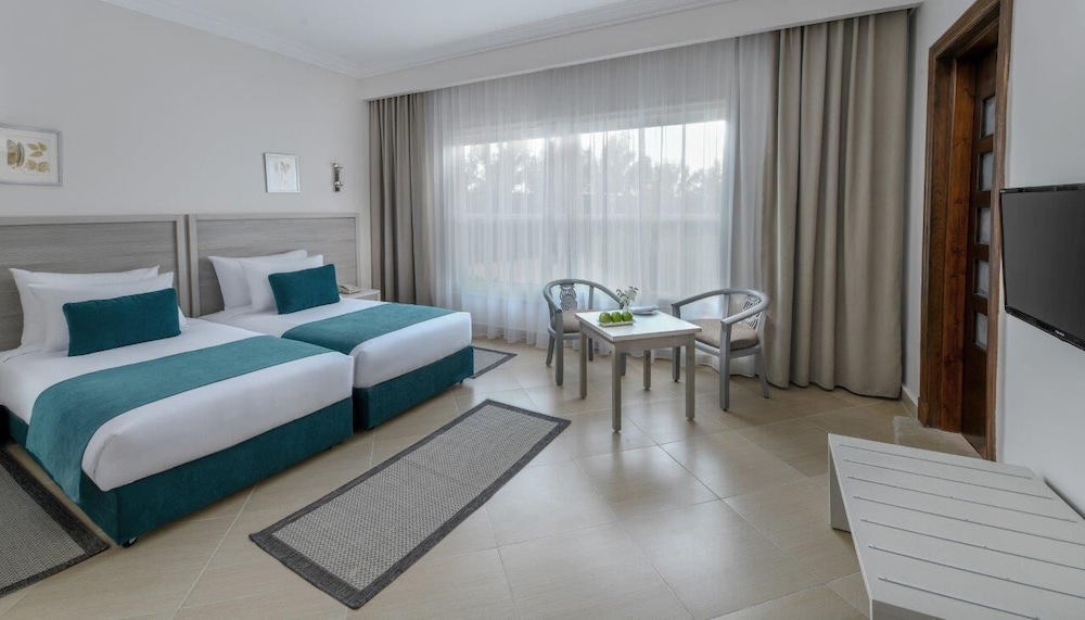 Standard, Twin Beds, Back Side, No Balcony