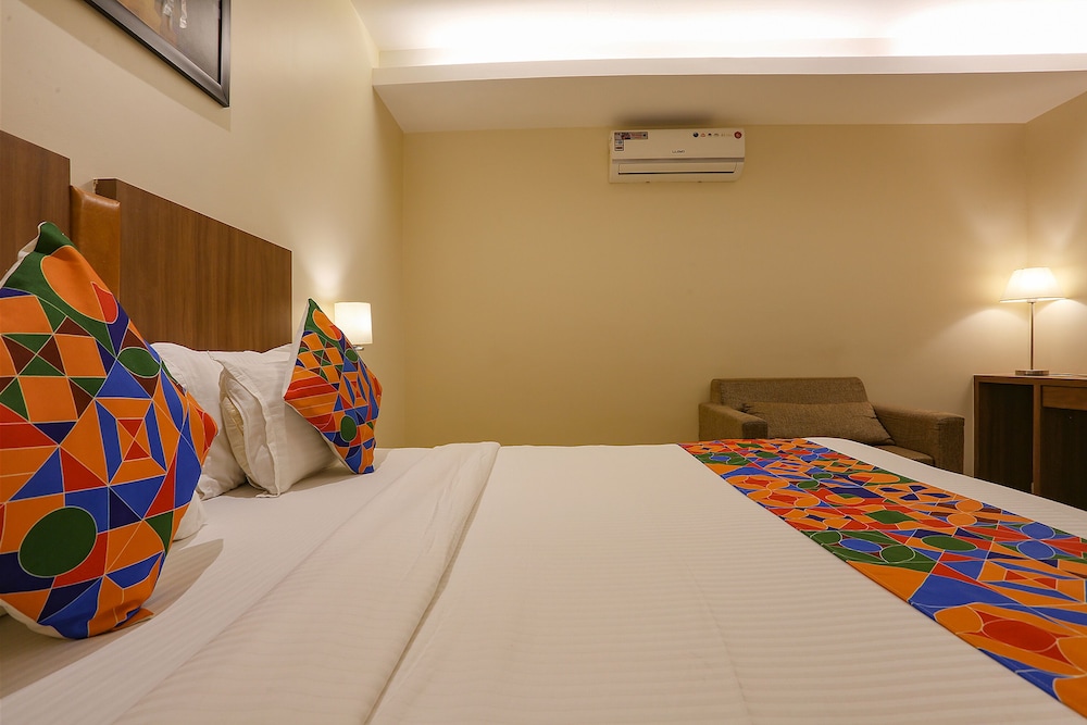Fabhotel Hyson International Midc 24/47