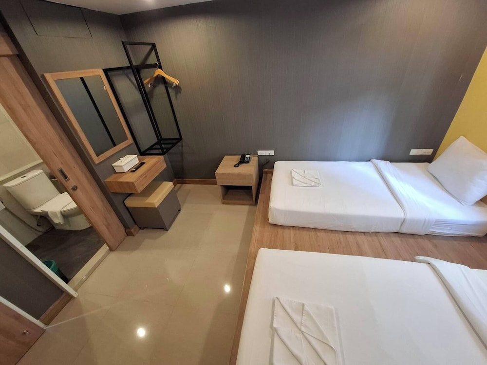 غرفة ديلوكس بسريرين منفصلين، Collection O Pratunam 19 Hotel 5/10