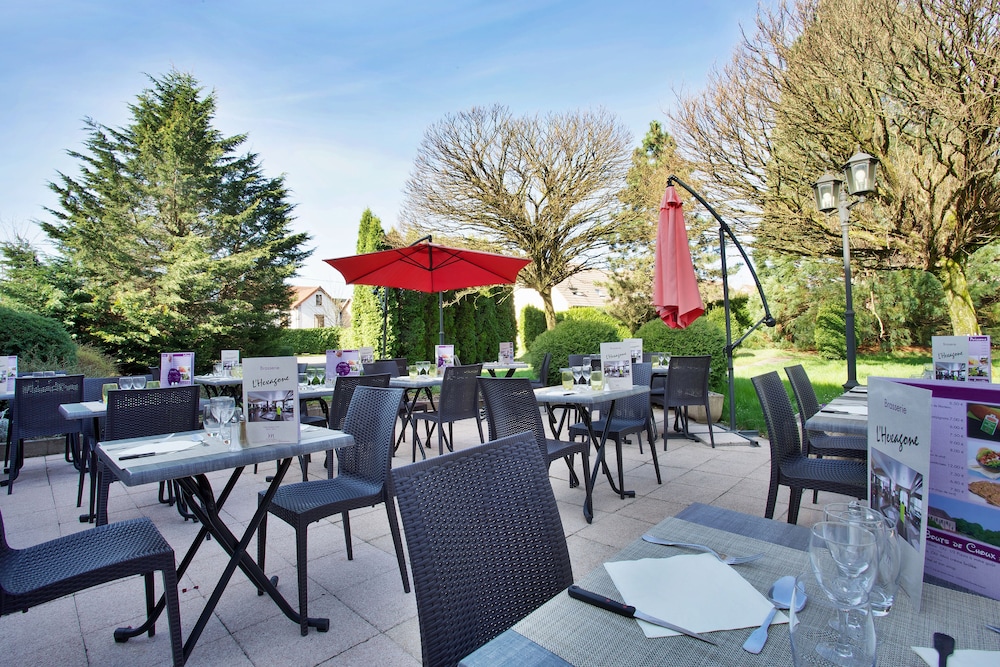 Mercure Luxeuil Les Bains Hexagone 49/71