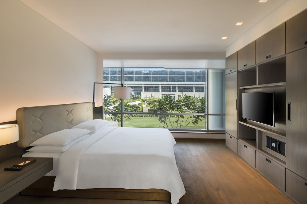 Hyatt Delhi Residences, Aerocity 16/50