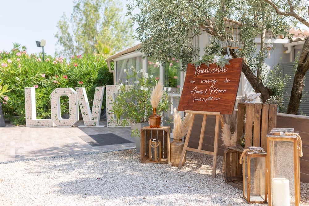 Auberge Des Pins photo1
