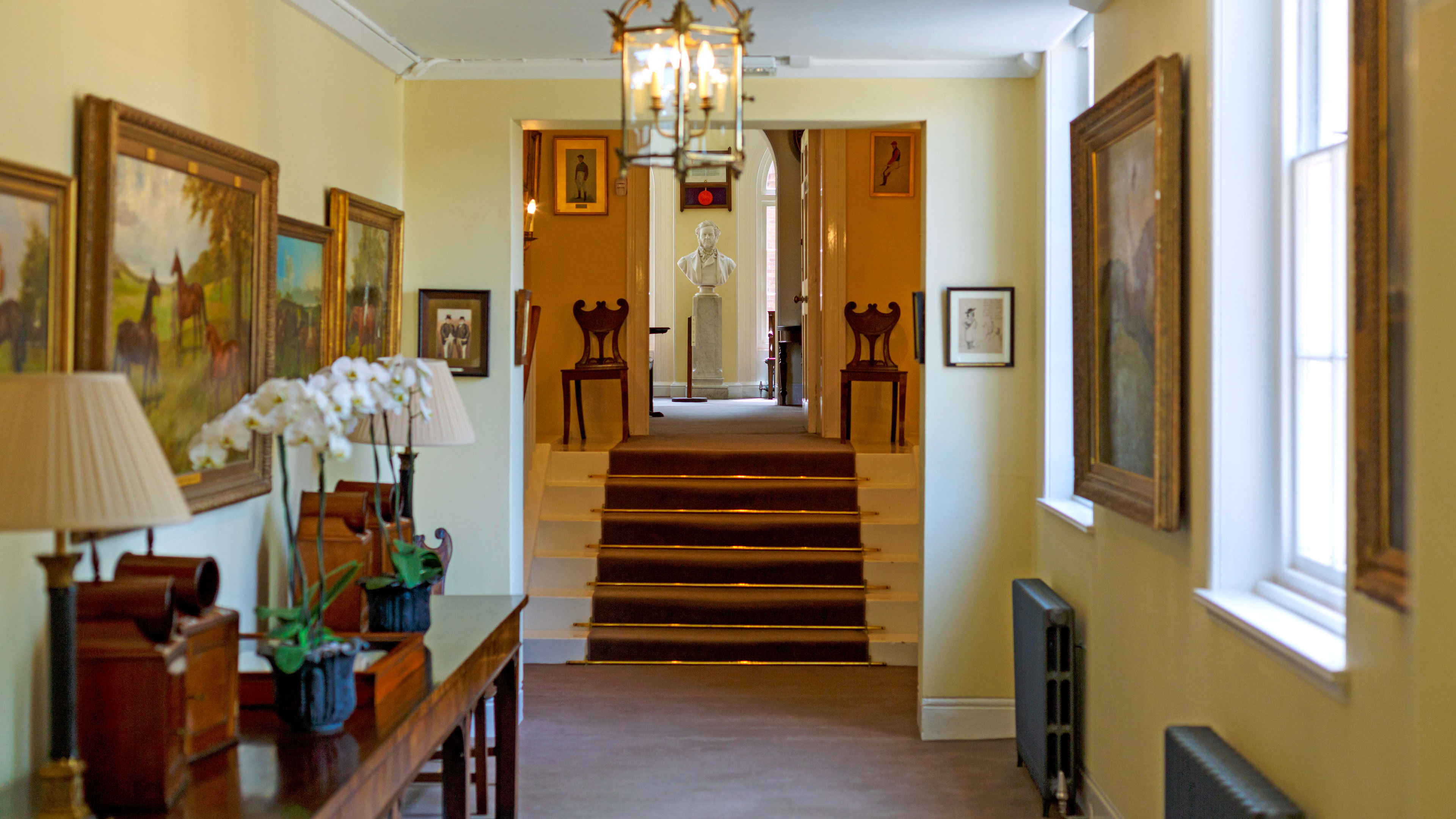 Jockey Club Rooms 14/33