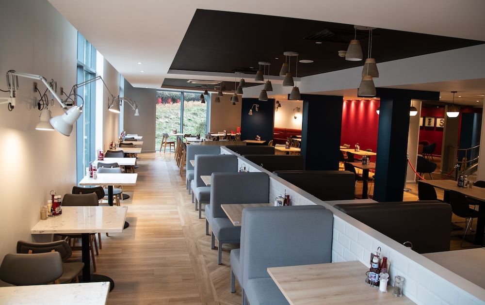 Holiday Inn Express London Stansted Airport 17/33