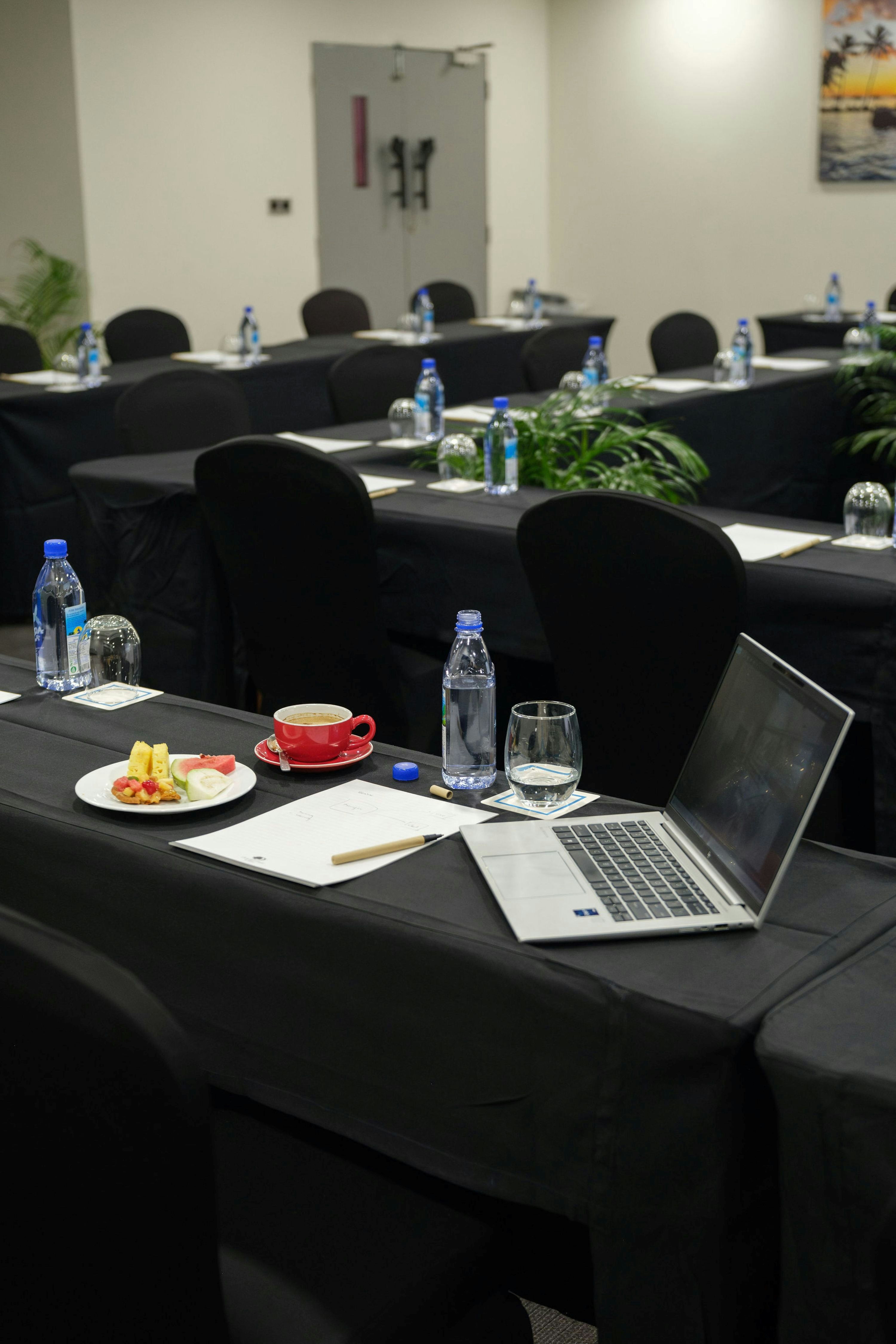 DoubleTree Resort by Hilton Hotel Fiji - Sonaisali Island 44/63