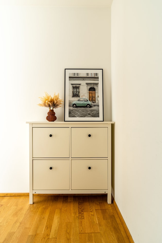 Ambiente Serviced Apartments - Centre 9/50