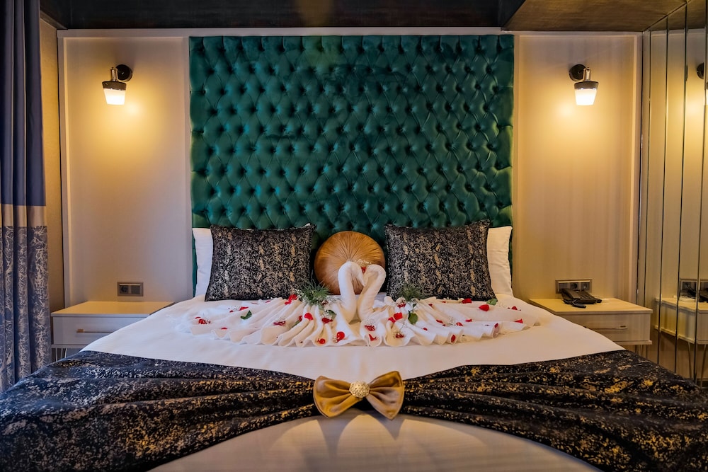 Moonday Hotel 17/44