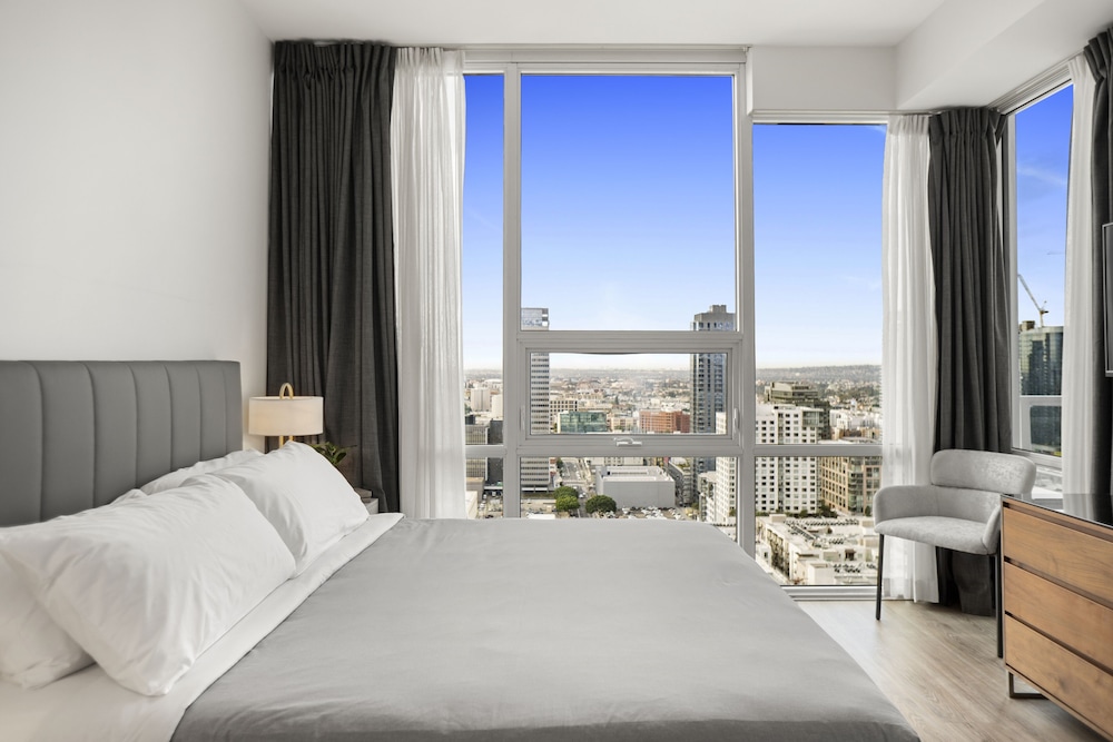 2 BEDROOMS, JUNIOR SUITE