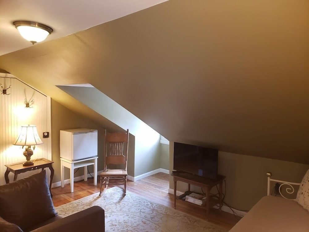 The Carriage Inn B&B 32/48