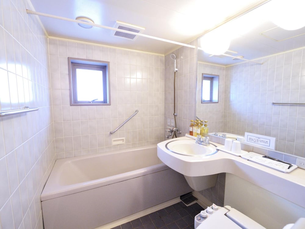 Courtfukuoka Tenjin Hotel 38/40