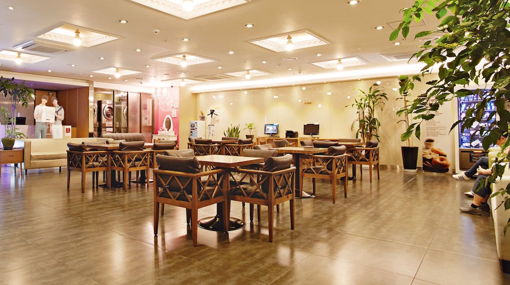 Hotel Skypark Myeongdong Ii Seoul 56/68