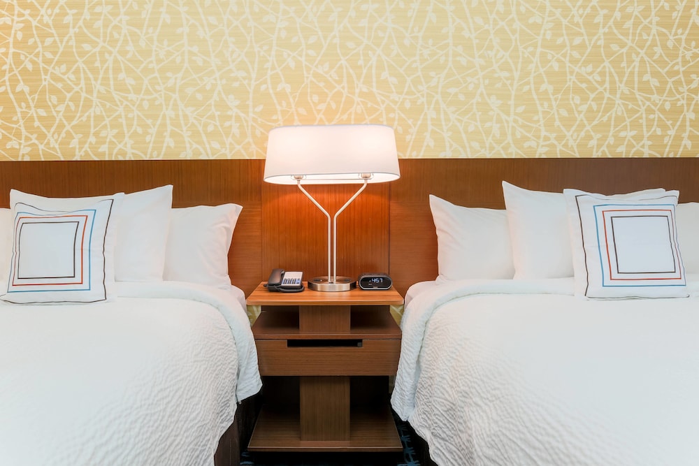 Fairfield Inn Suites Cuero 17/54