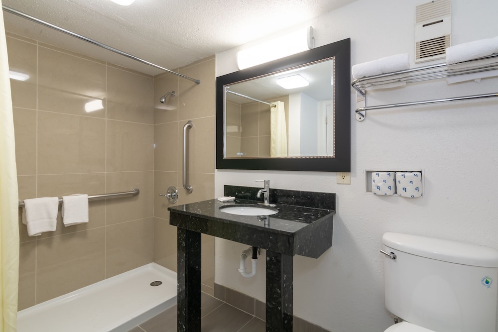 Studio6 Fort Worth, TX - West Medical Center 46/49