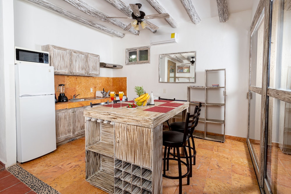HolboxDream Beachfront 32/50