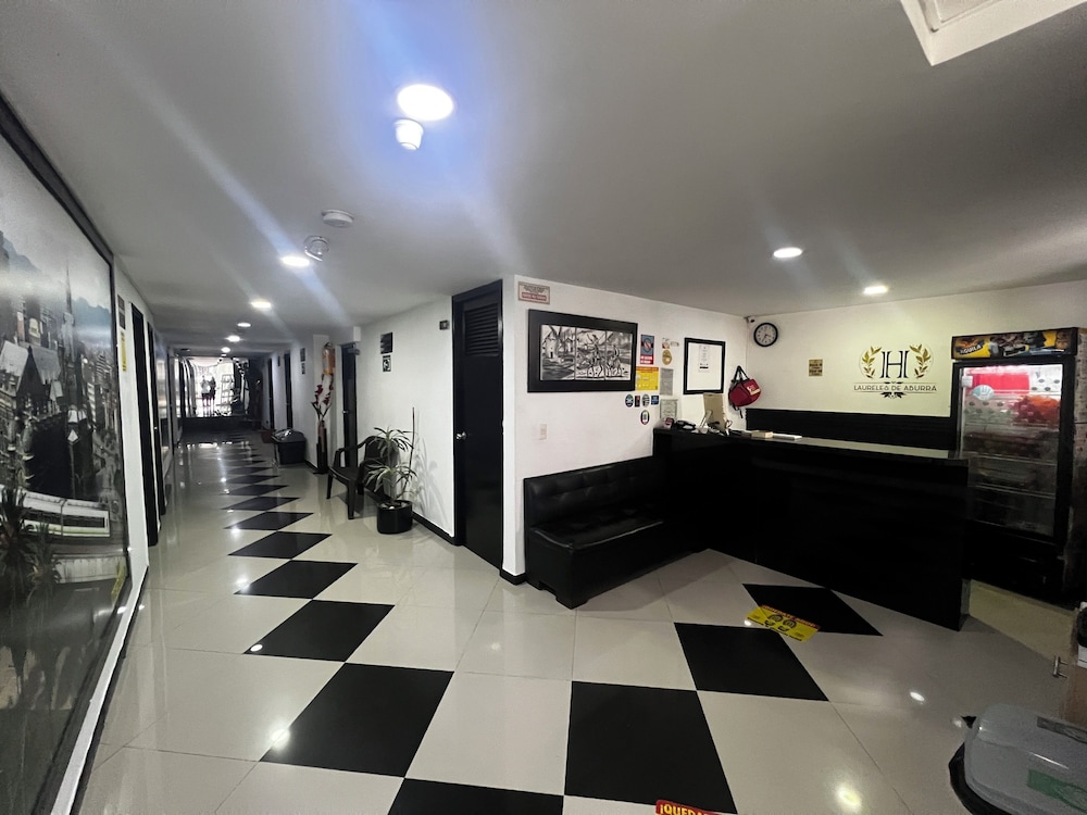 Hotel Laureles de Aburra Medellin 6/49