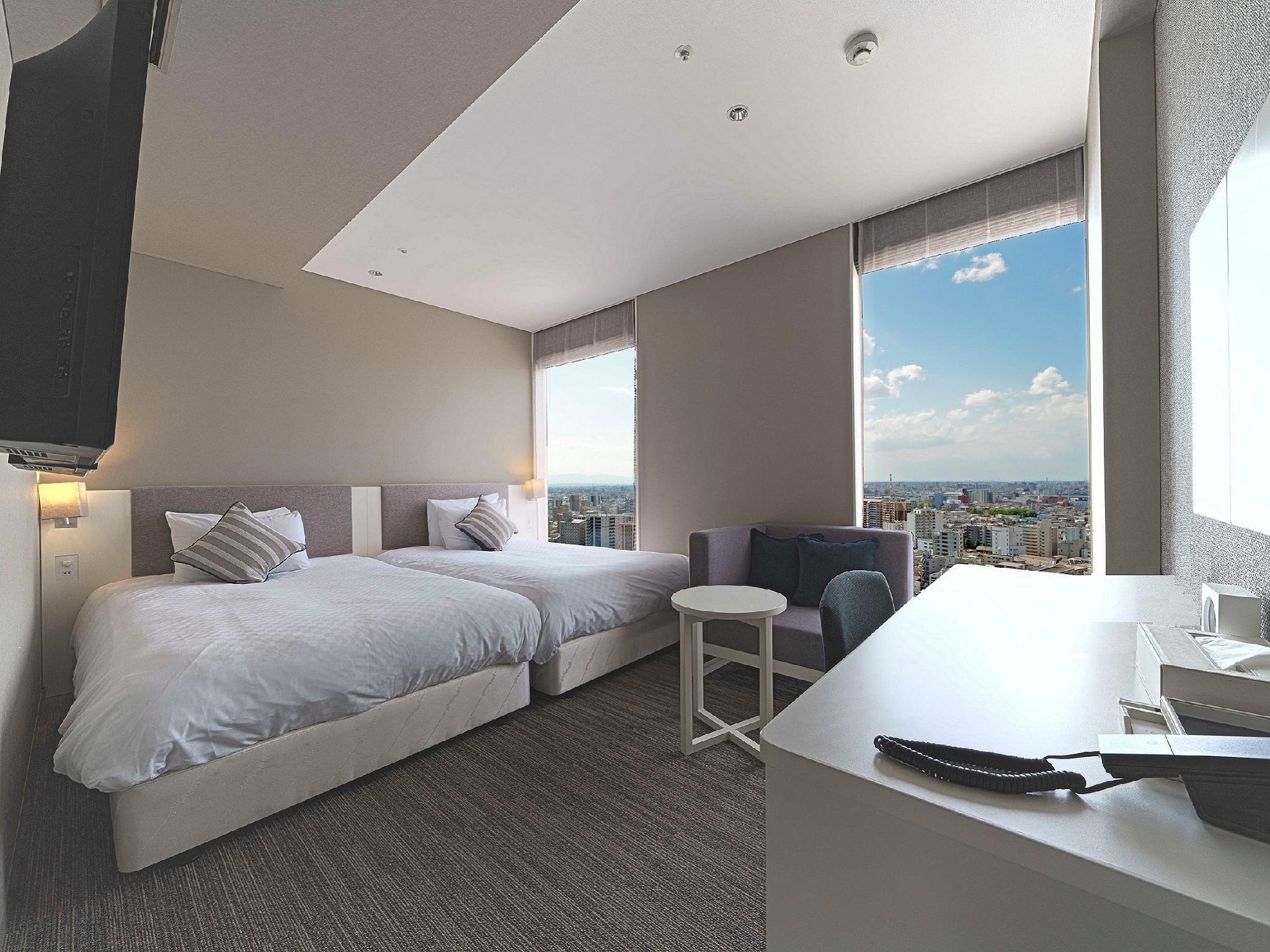 Moderate, Twin Beds, with Extra Bed