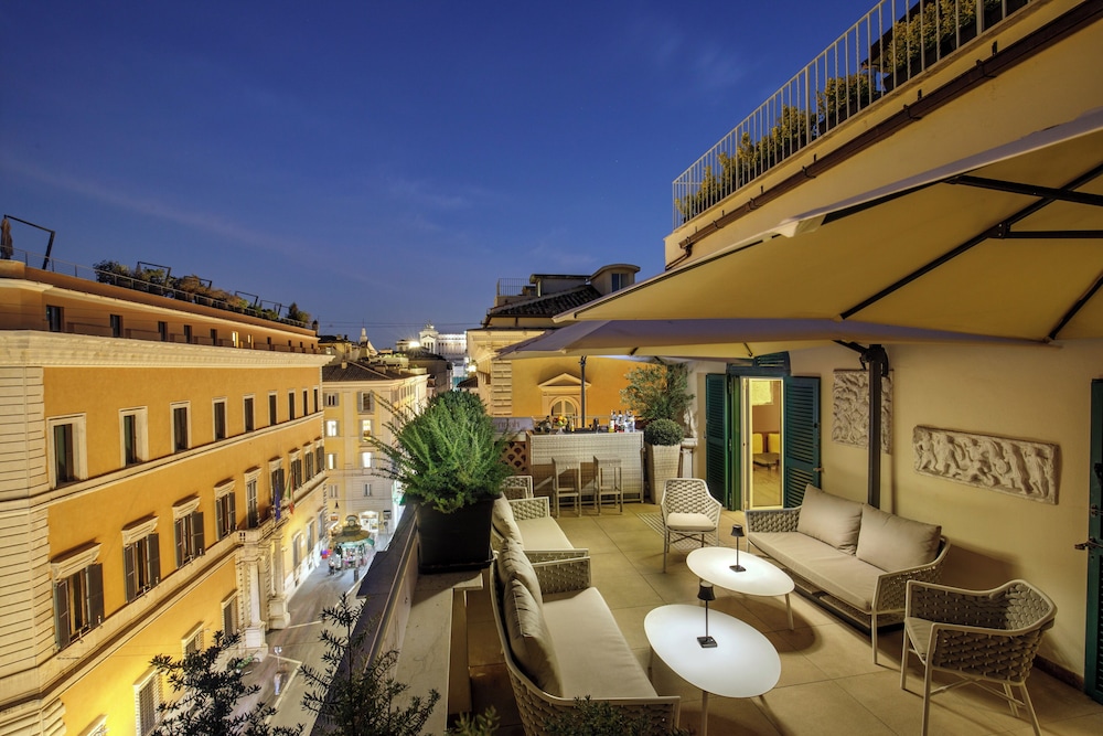 Hotel Regno 16/36