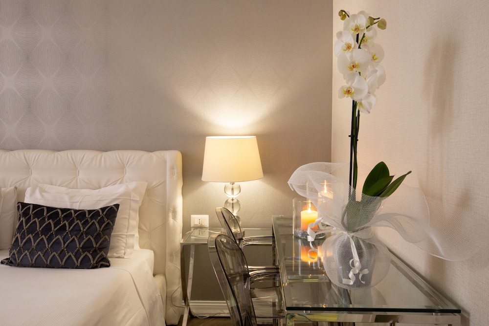 Spagna Boutique Luxury Suites 36/68