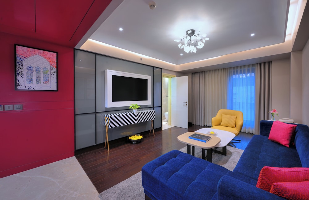Grand Mercure Agra 26/50