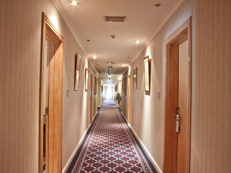 Majestic Central Hotel 图片2