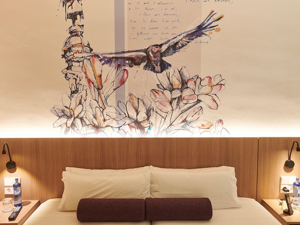 Mercure Barcelona Condor 9/75