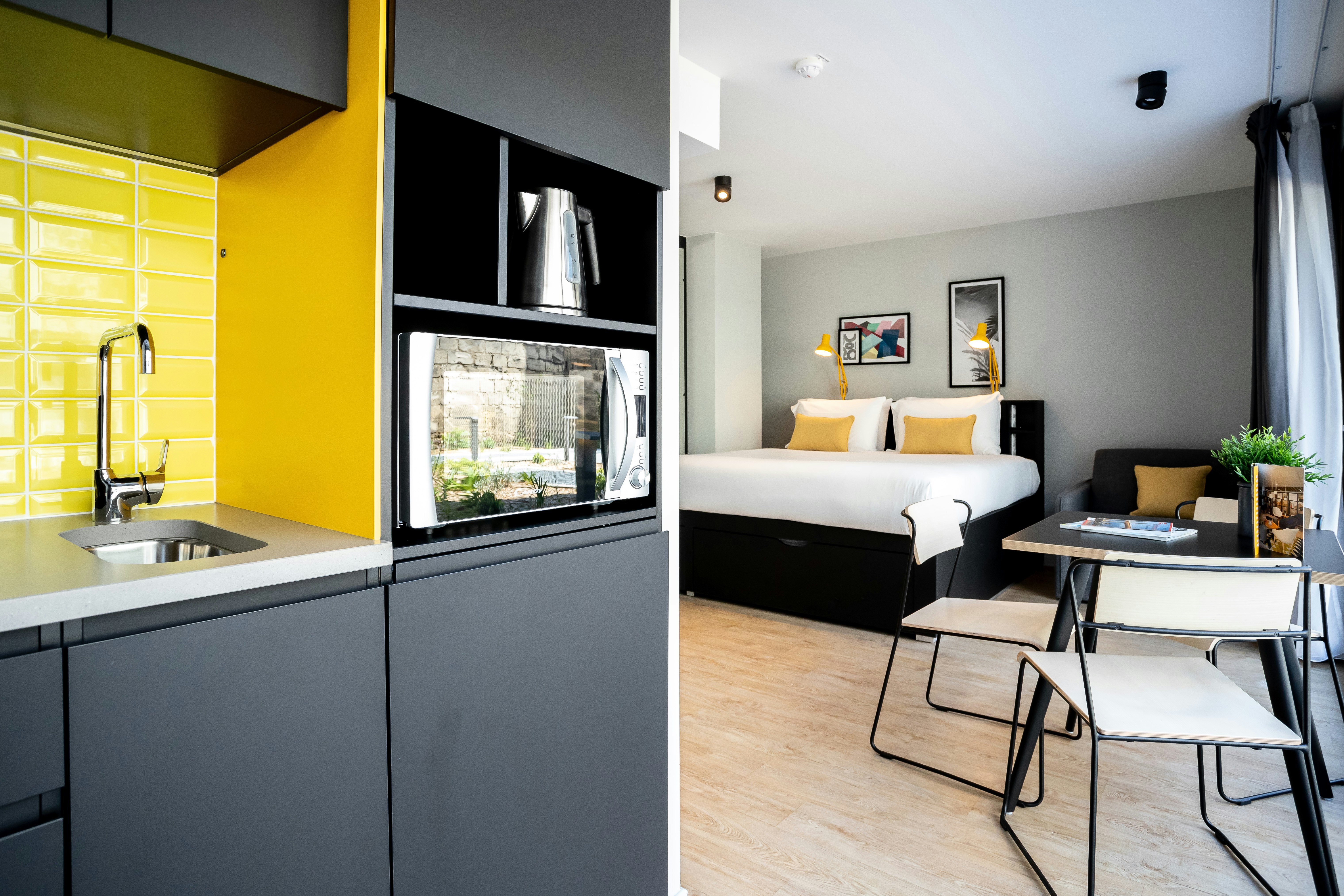Staycity Aparthotel Bordeaux City Center 11/21